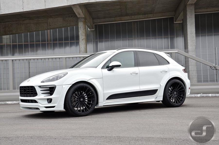  Porsche Macan in White by Hamann 2016 года  (фото 13 из 15)